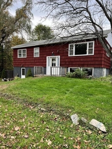 Home For Sale In Bingham, Maine