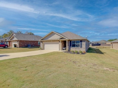 Home For Sale In Cullman, Alabama