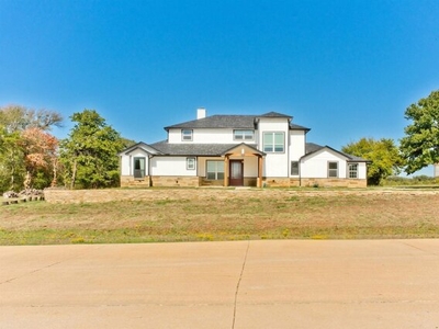 Home For Sale In Joshua, Texas