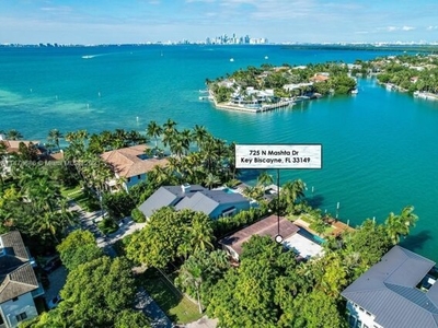 Home For Sale In Key Biscayne, Florida