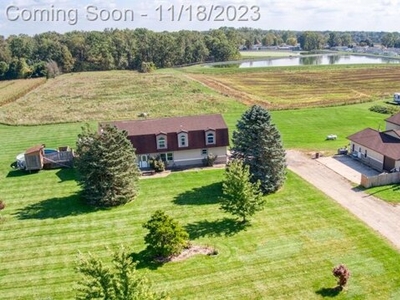 Home For Sale In Leroy, Michigan