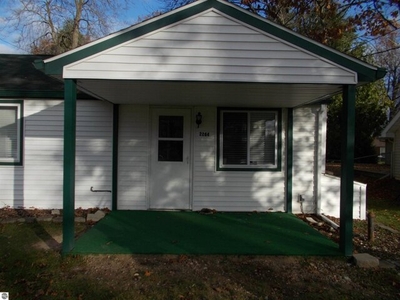 Home For Sale In Lupton, Michigan