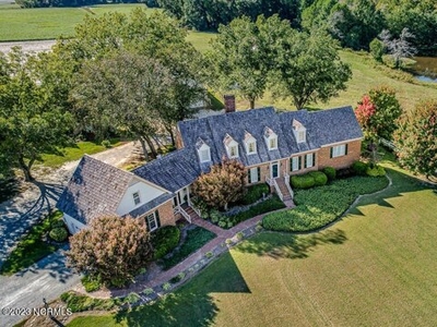 Home For Sale In Newton Grove, North Carolina