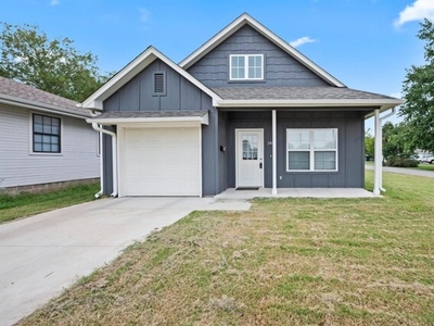 Home For Sale In Skiatook, Oklahoma