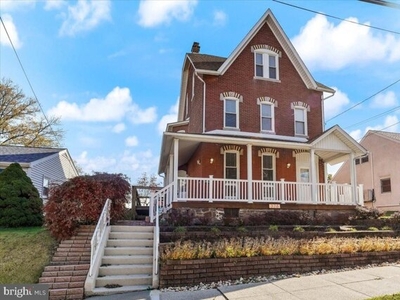 Home For Sale In Spring City, Pennsylvania