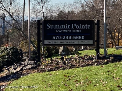 1509 Summit Pointe