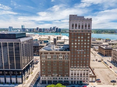 Condo For Rent In Detroit, Michigan