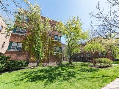 Condo For Rent In Evanston, Illinois