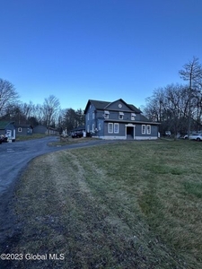 Flat For Rent In Cairo, New York
