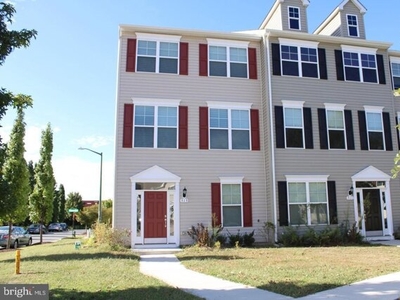 Home For Rent In Easton, Maryland
