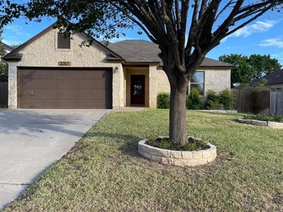 Home For Rent In Leander, Texas
