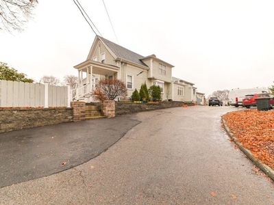 Home For Rent In Randolph, Massachusetts