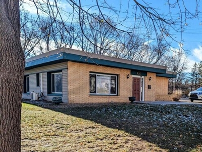 Home For Rent In Saint Louis Park, Minnesota