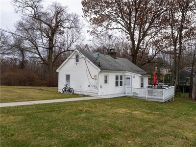Home For Rent In Somers, New York