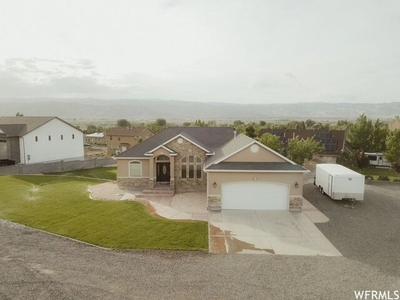 Home For Sale In Annabella, Utah