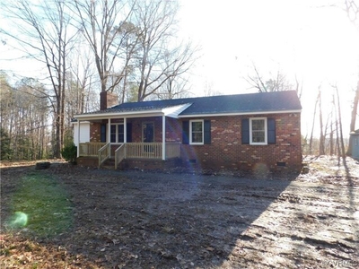 Home For Sale In Gum Spring, Virginia