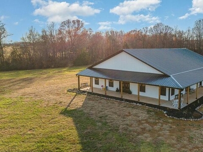 Home For Sale In Hamptonville, North Carolina