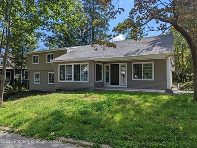 Home For Sale In Harveys Lake, Pennsylvania