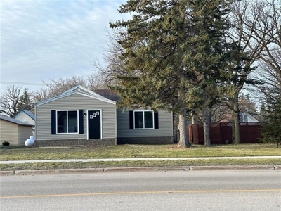 Home For Sale In Karlstad, Minnesota