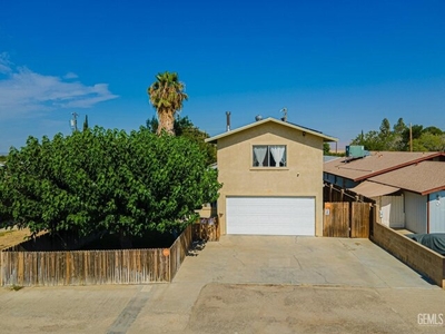 Home For Sale In Maricopa, California