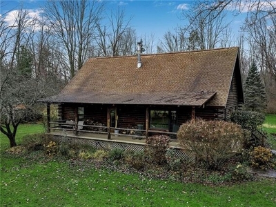 Home For Sale In Newfane, New York