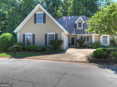 Home For Sale In Newnan, Georgia