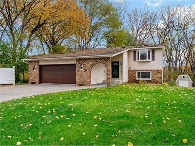 Home For Sale In Saint Anthony, Minnesota