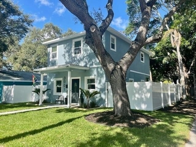 Home For Sale In Saint Petersburg, Florida