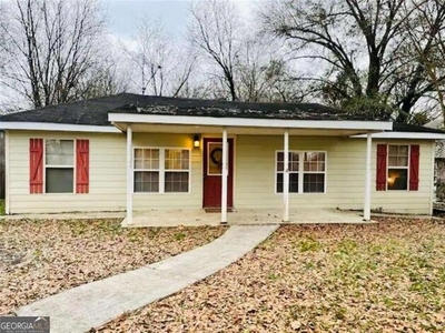 Home For Sale In Tallapoosa, Georgia