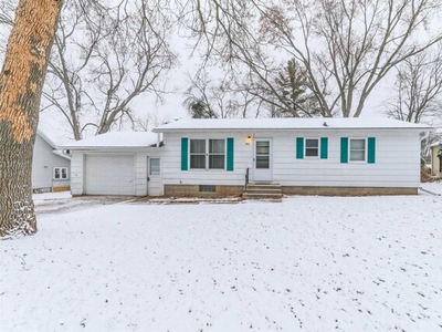 Home For Sale In Wisconsin Rapids, Wisconsin