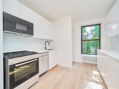 318 E 90th St 2W, New York, NY, 10128 | Nest Seekers