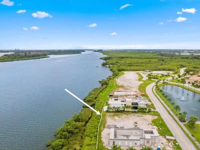 Exclusive Riverfront Lot To Make Your Dream Home