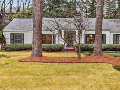 Gracious And Beautifully Renovated Colonial Brick Ranch Home In Buckhead!