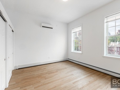 71 West 10th Street, New York, NY, 10011 | 3 BR for rent, apartment rentals