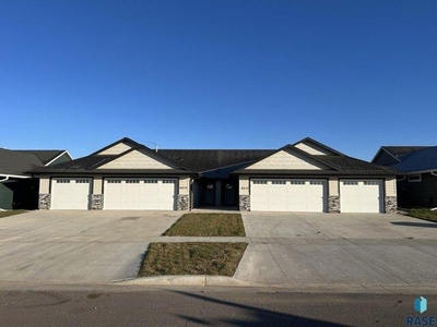 3 bedroom, Sioux Falls SD 57107