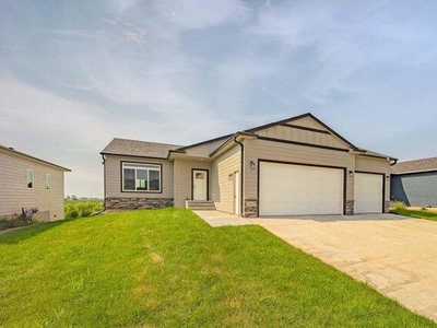 3 bedroom, Sioux Falls SD 57110