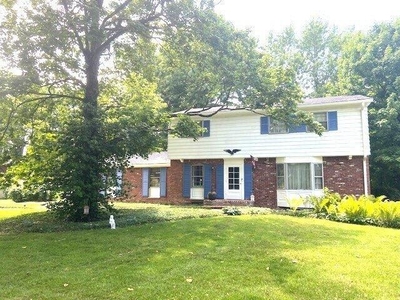4 bedroom, Indianapolis IN 46226