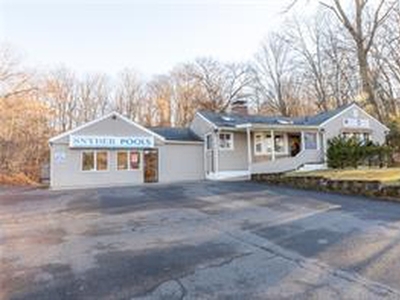 2016 Straits, Middlebury, CT, 06762 | for sale, Commercial sales