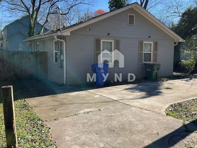 1058 Hubbard Street Sw, Atlanta, GA 30310 - House for Rent