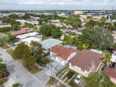 2465 NW 33rd St, Miami, FL, 33142 | 4 BR for sale, Residential sales
