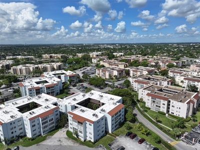 2860 Somerset Dr, Lauderdale Lakes, FL, 33311 | 1 BR for sale, Residential sales