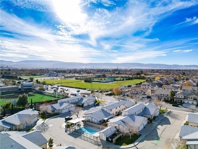 Condo For Rent In Lancaster, California
