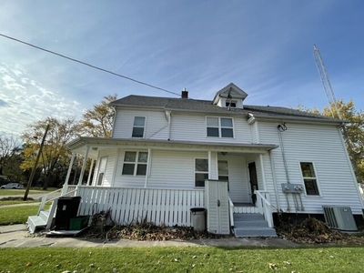 Home For Rent In Sandwich, Illinois