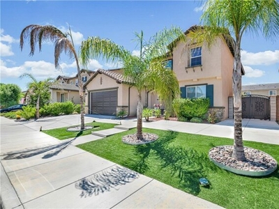 Home For Sale In Lake Elsinore, California