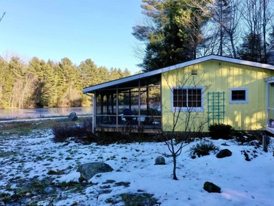 Home For Sale In New London, New Hampshire