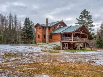 Home For Sale In Stark, New Hampshire