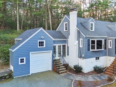 Home For Sale In Westwood, Massachusetts