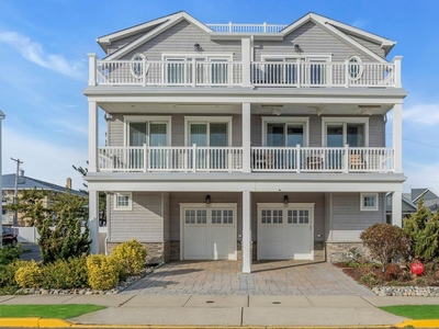 Luxury Apartment for sale in Bradley Beach, New Jersey