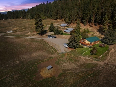 Luxury Detached House for sale in Bonners Ferry, Idaho