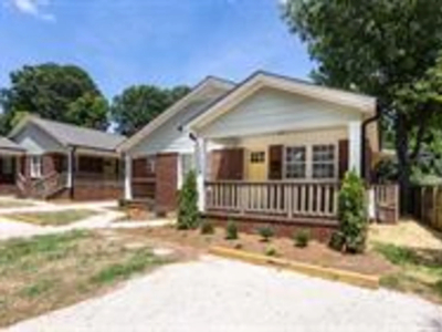 1704 Club Road, Charlotte, NC 28205 - House for Rent